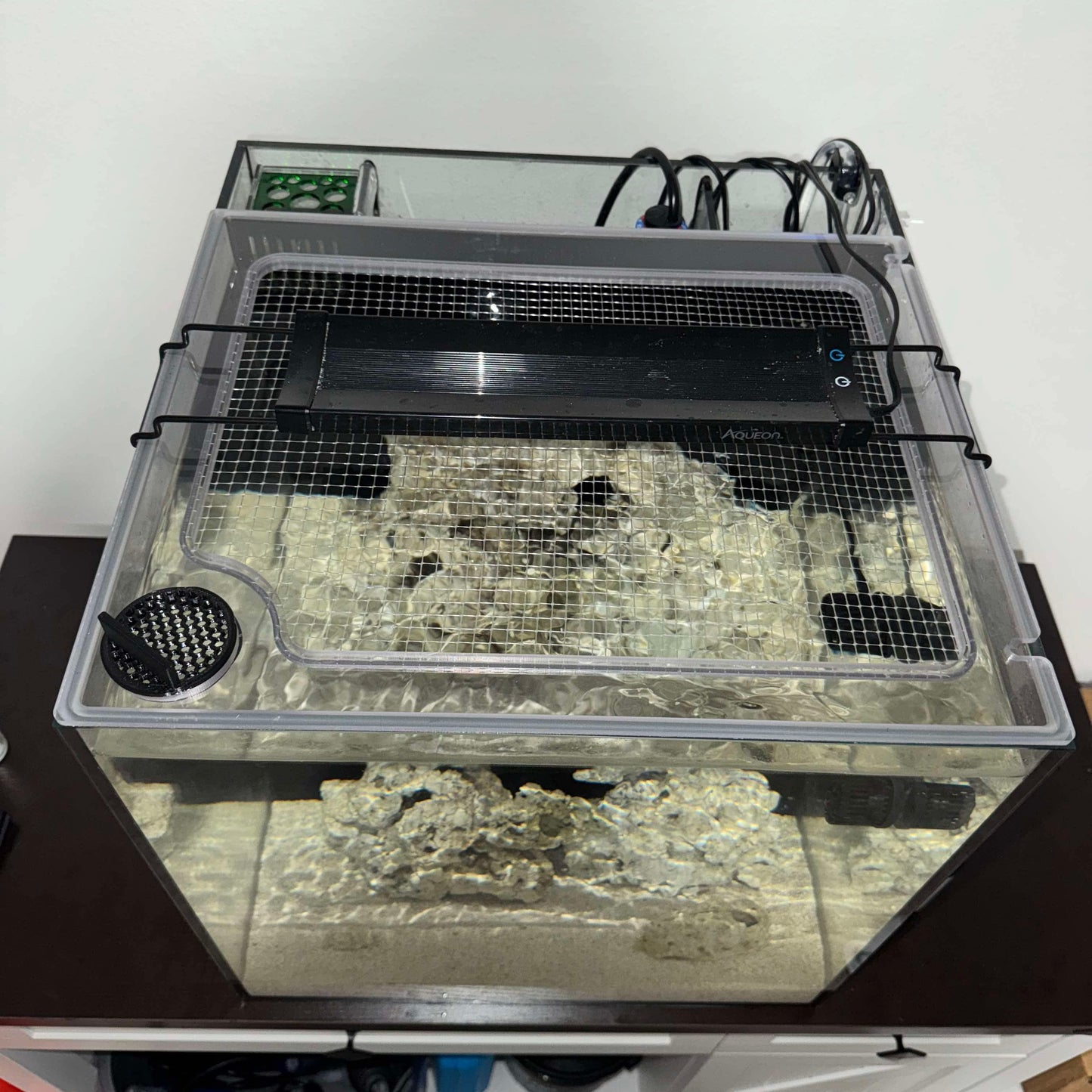 AQUATOP Recife ECO Mesh Solid Frame Polycarbonate Aquarium Lid