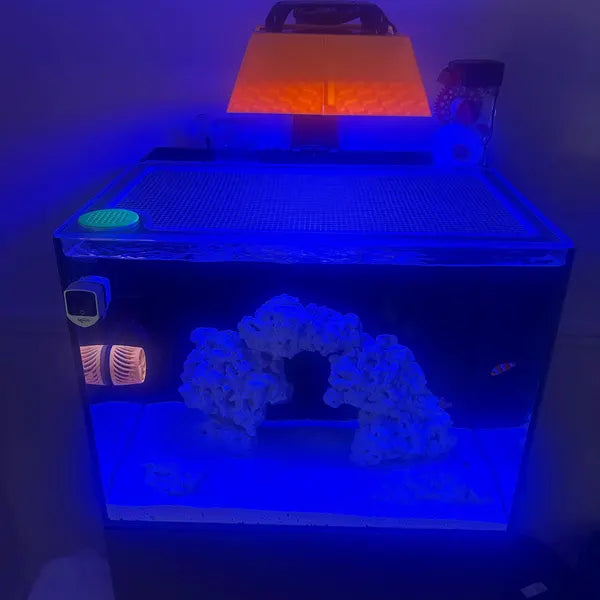 Hello Reef 15 | 33 AIO Mesh Solid Frame Polycarbonate Aquarium Lid